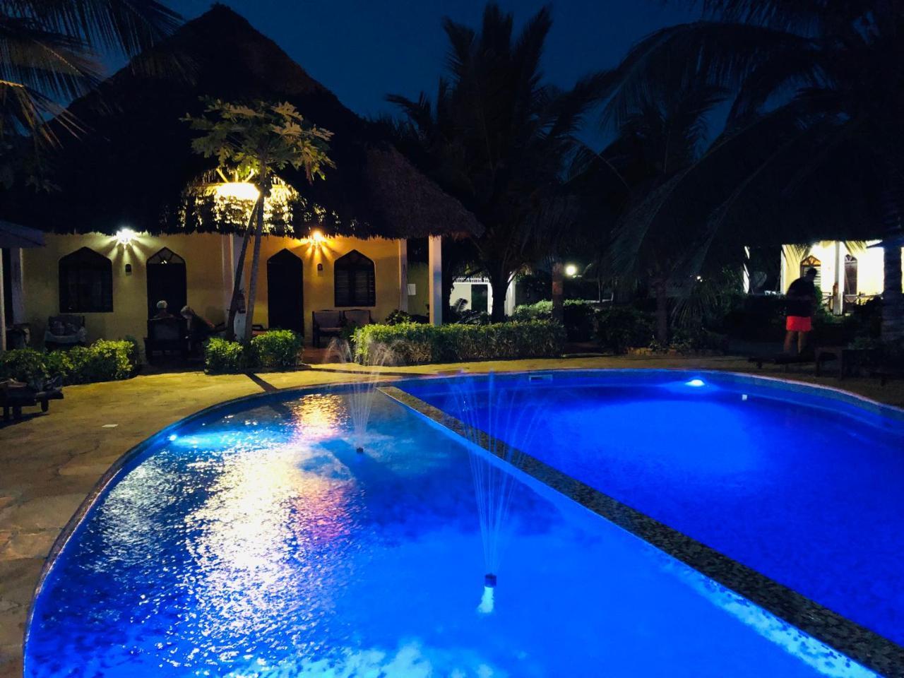 Kiwengwa Bungalow Boutique Resort 4*