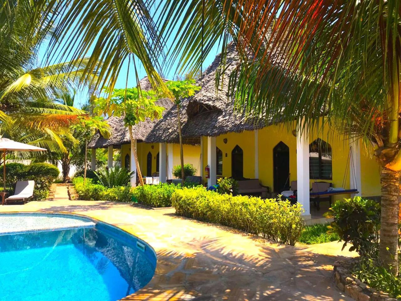 Kiwengwa Bungalow Boutique Resort 4*
